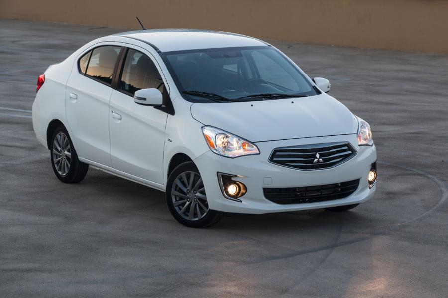  Mitsubishi Mirage G4 2016 года  (NA) (фото 9 из 39)